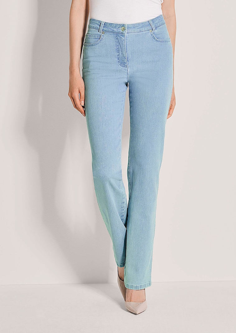 M-Jeans in gerader Form mit Logo-Stickerei