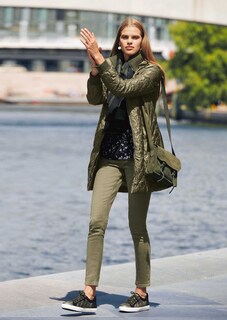 Sneakers thumbnail 5