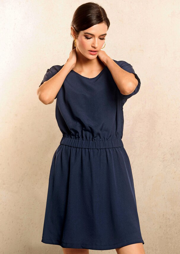 Kleid mit Gummizug 2