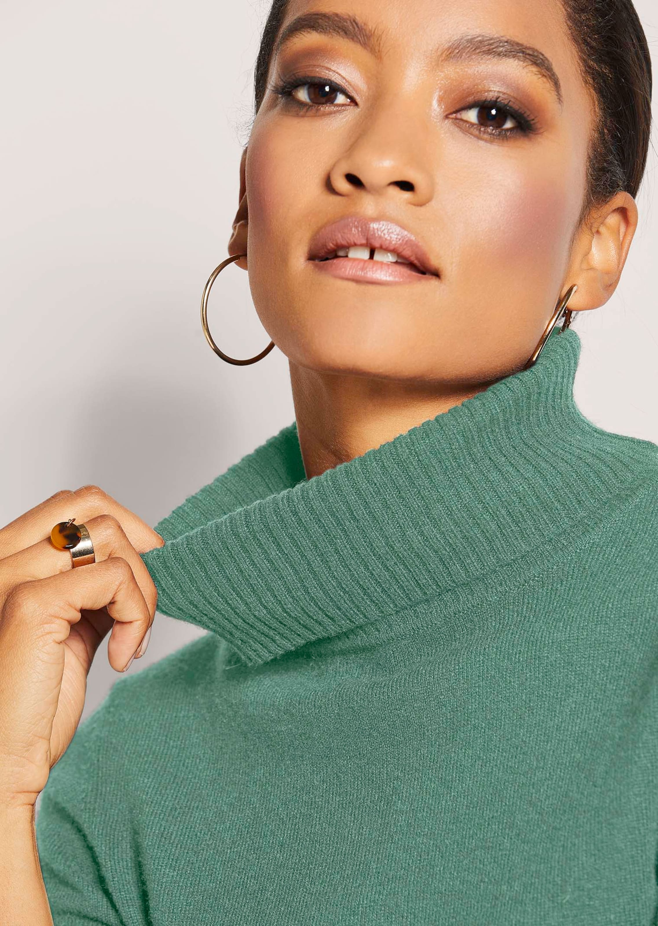 Pull Vert Menthe En Cachemire 100% - Nice Connection - Broderies Délicates - Taille 40
