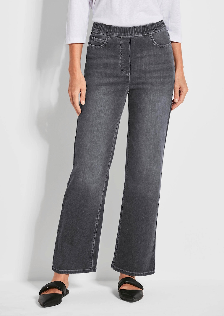 VERA-farkut joustavalla vyötäröllä ja leveillä lahkeilla