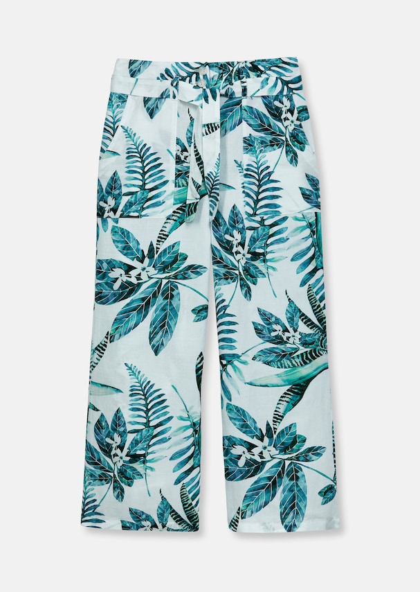 Culottes with unique print and tie belt 5