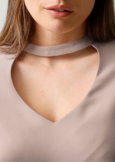 Oversizedbluse mit Cutout thumbnail 5