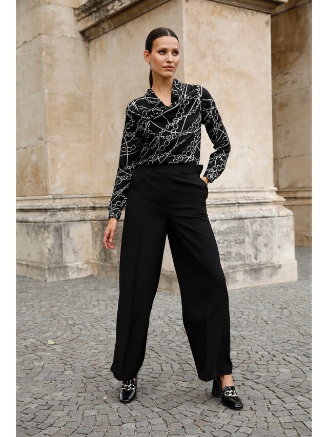 Bluse mit Wasserfallkragen 5