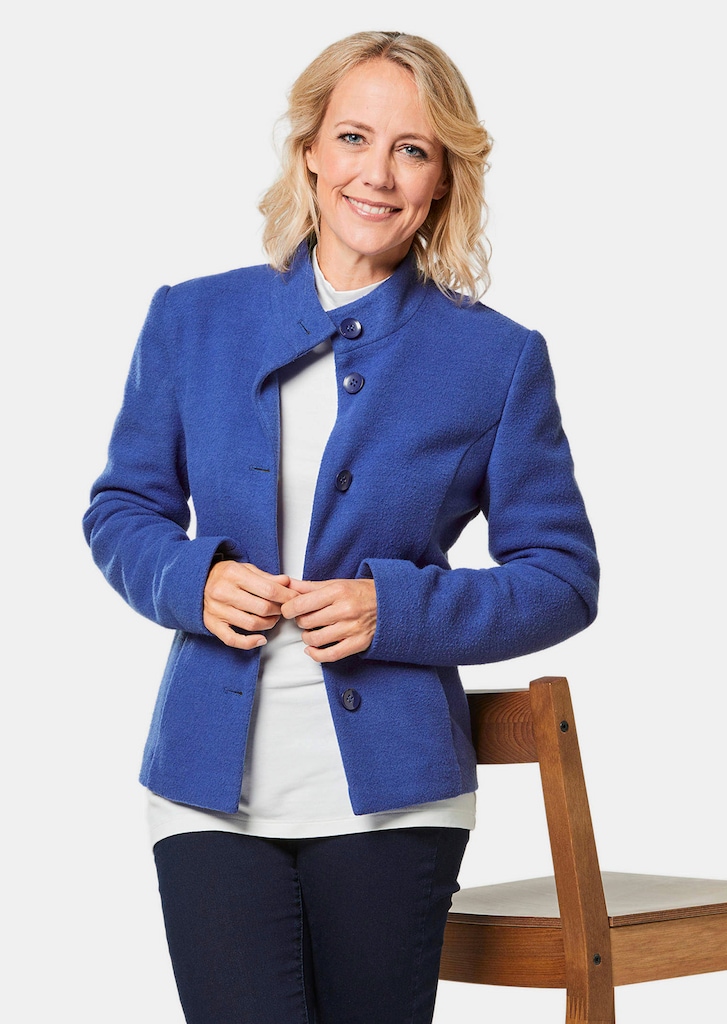 Blazer mit raffinierter Kragenlösung