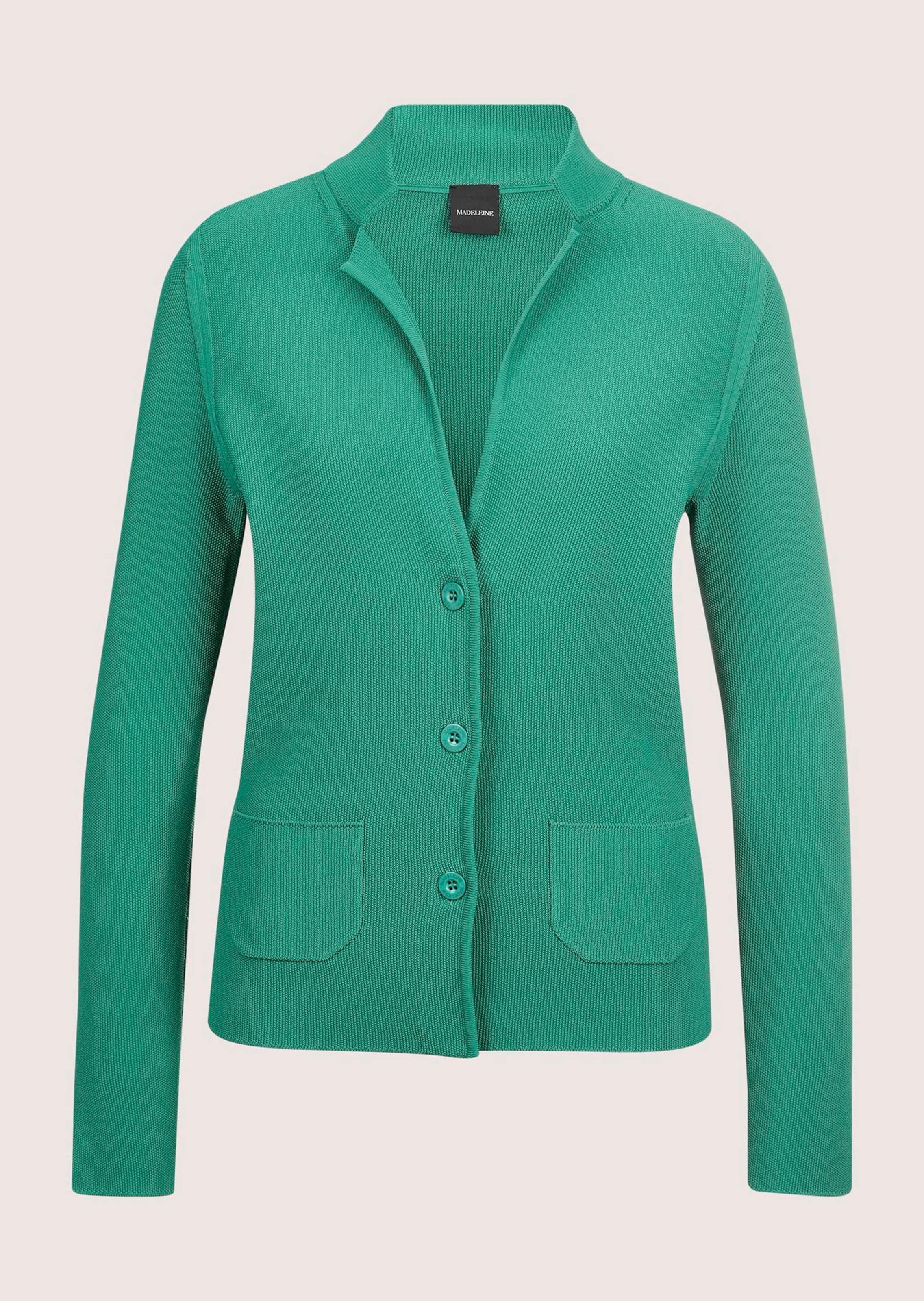 Slim knit blazer with long sleeves