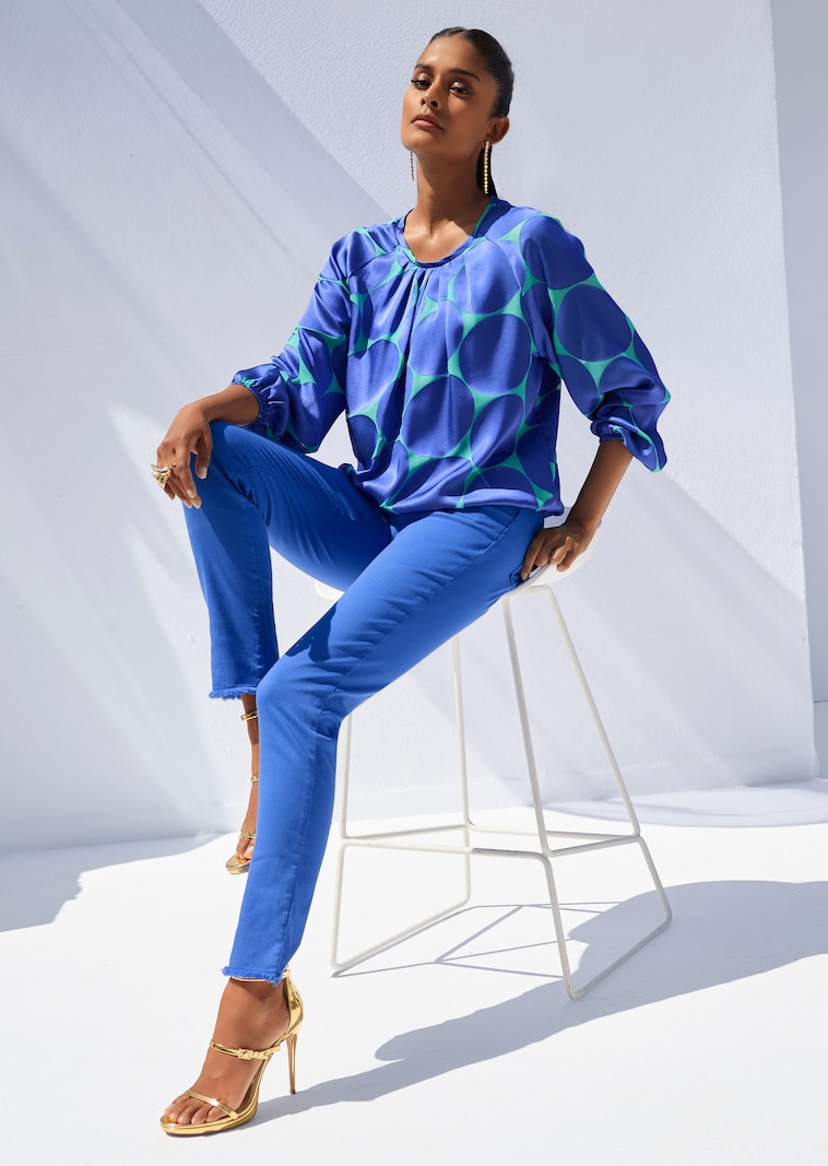 Satinbluse mit Retro Print