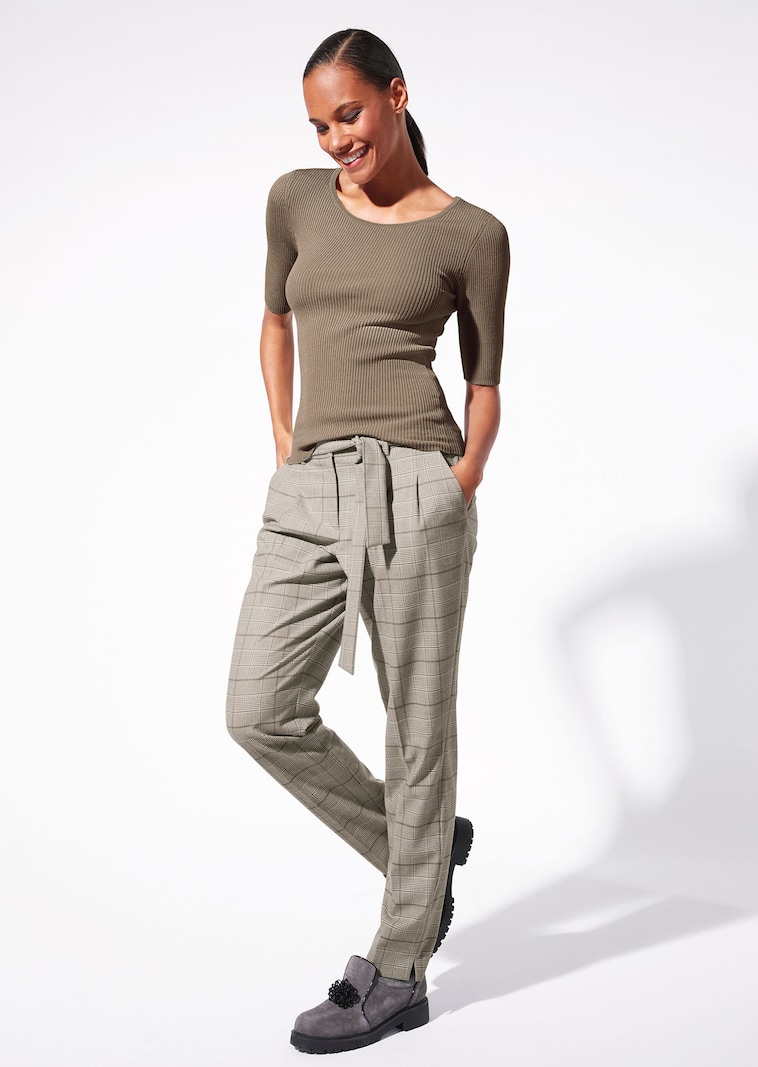 Karo-Bundfaltenhose mit Bindegürtel