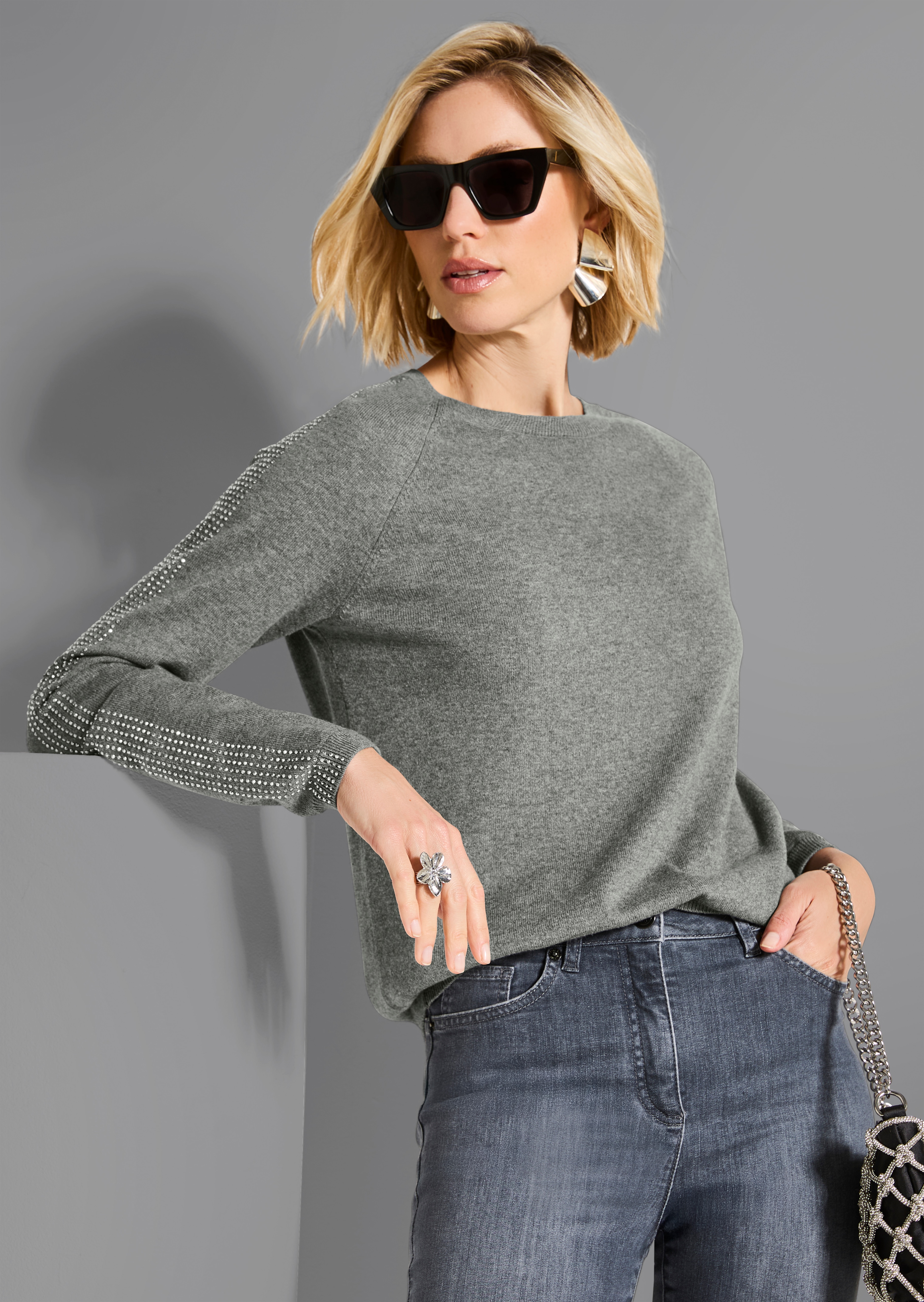 Pullover mit Kaschmir und Strass