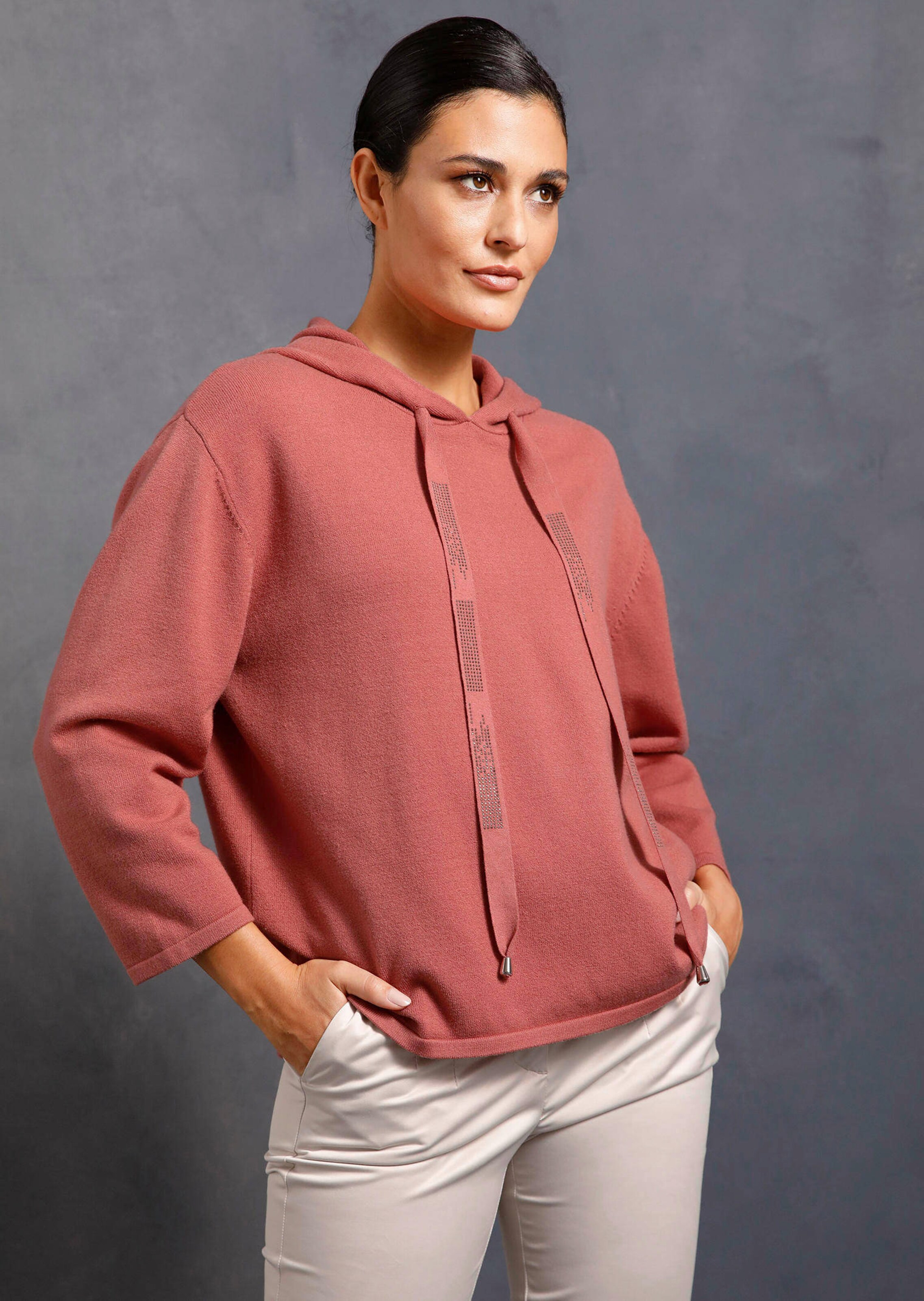 Strickpullover mit Kapuze