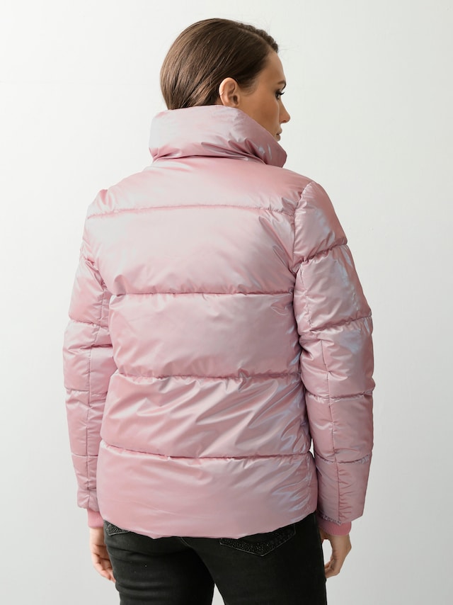 Steppjacke in reflektierender Optik 2