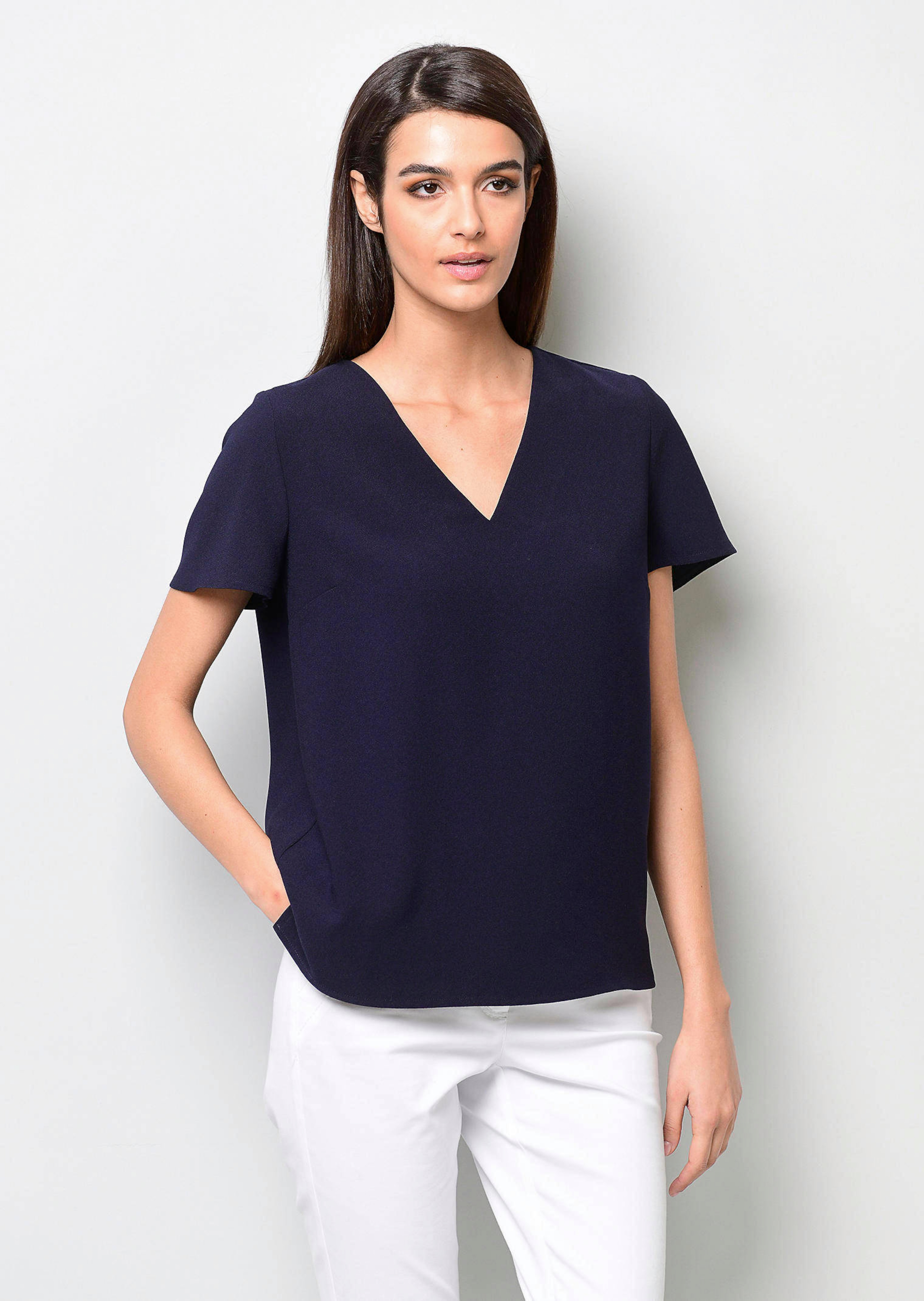 Bluse mit V-Ausschnitt