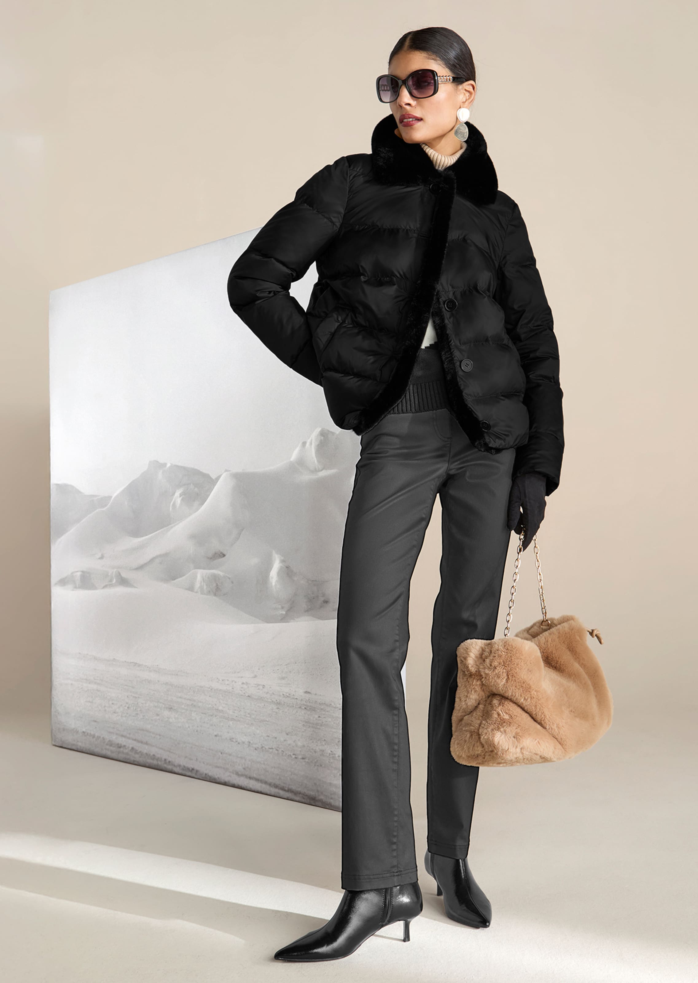 Steppjacke mit Teddyfellkragen