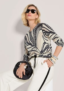 Feinstrick-Pullover mit Fantasy-Print thumbnail 4