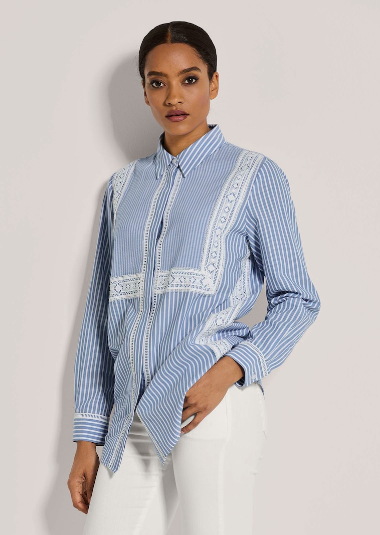 Streifenbluse mit Spitze