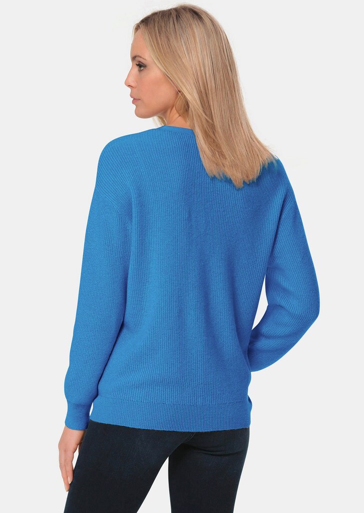 Kaschmirpullover in Patentstrick mit V-Ausschnitt