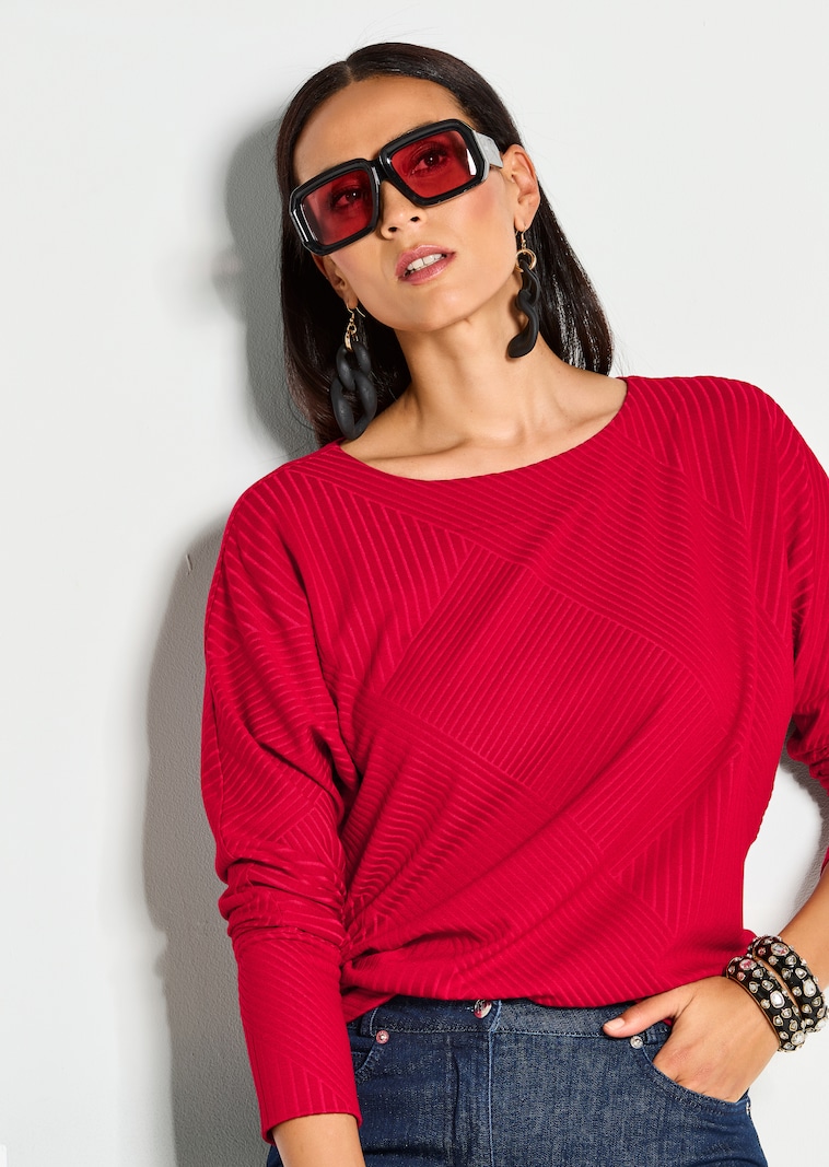 Struktur-Shirt mit langen Fledermaus-Ćrmeln
