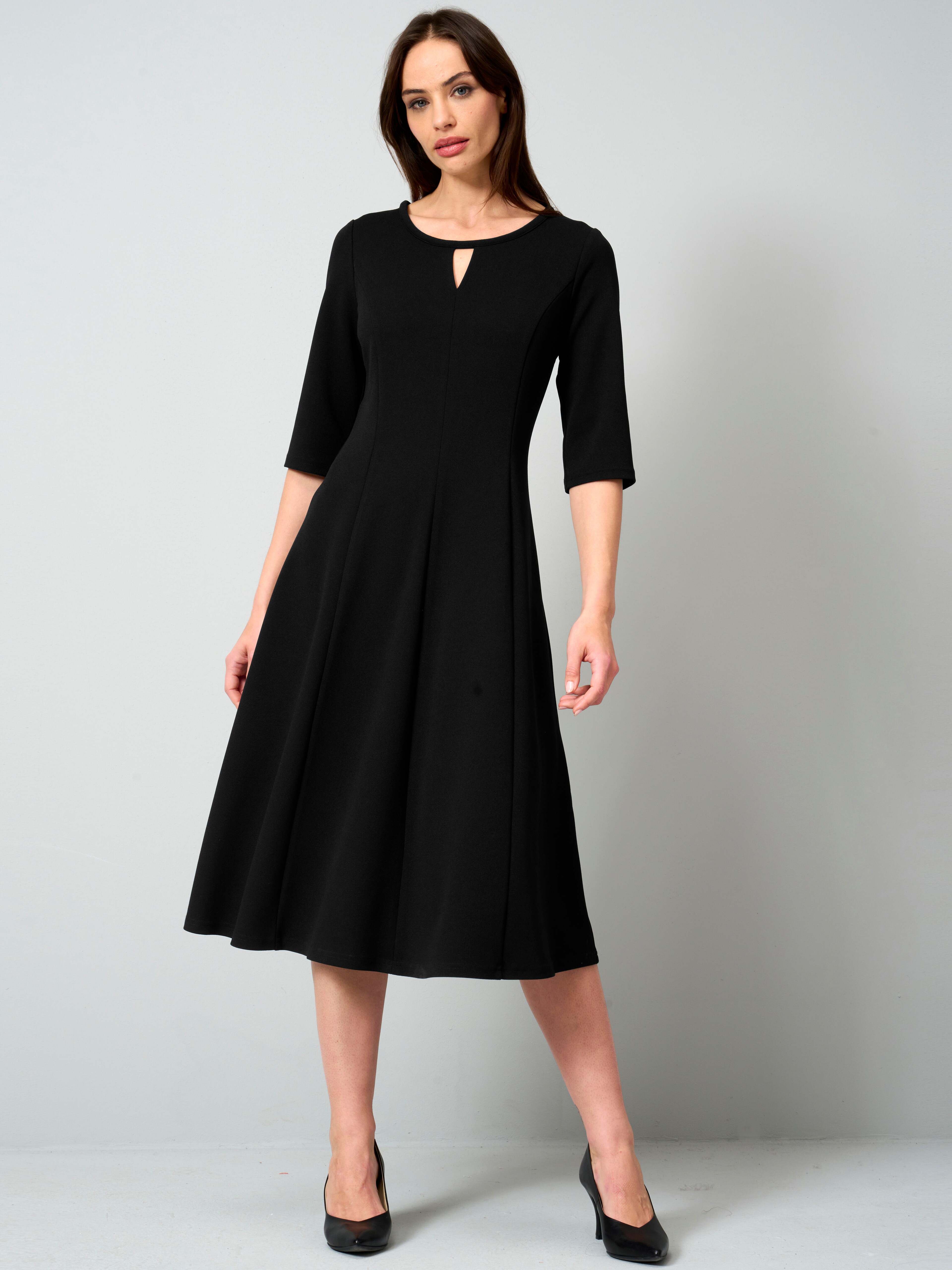 Jerseykleid mit kleinem Cutout