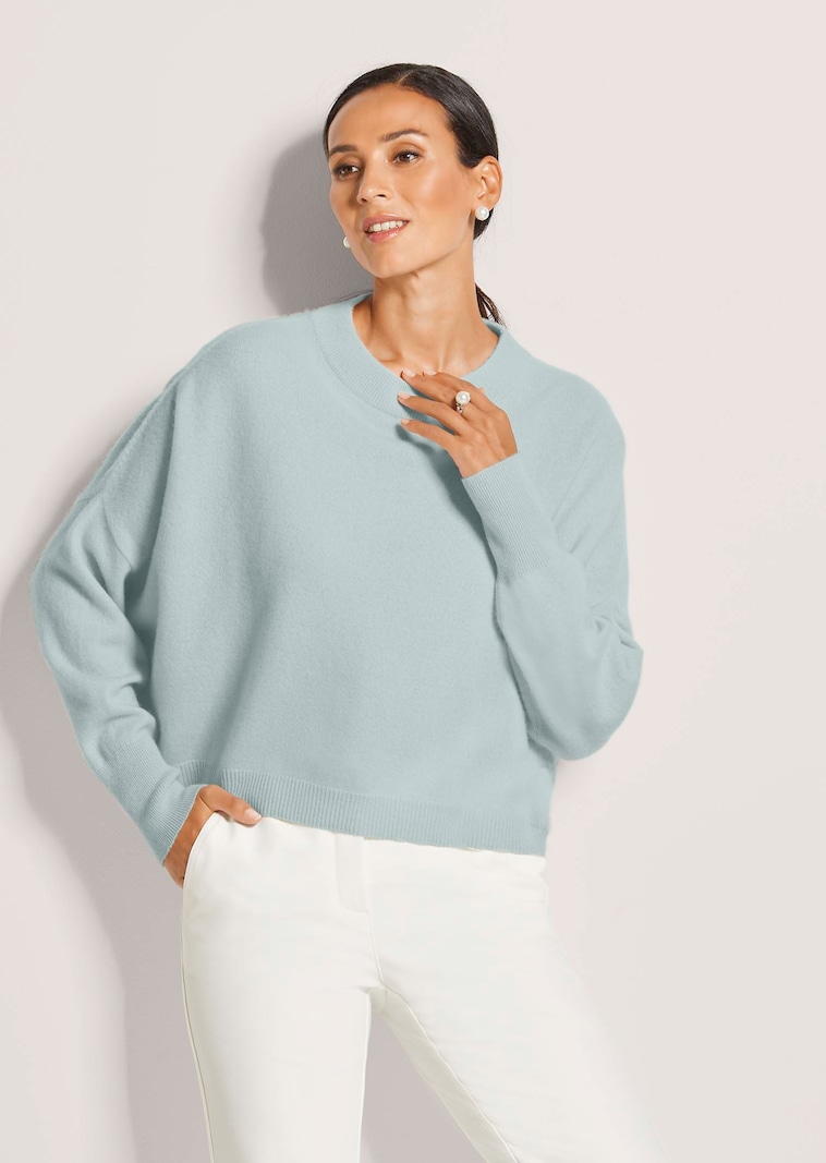 Kurzer Oversize-Pullover mit Kaschmir