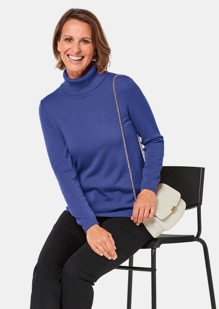 Pullover mit halsfernem Rollkragen