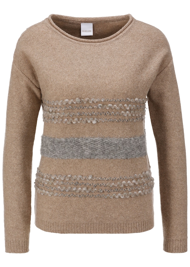Knitted jumper with textured pattern