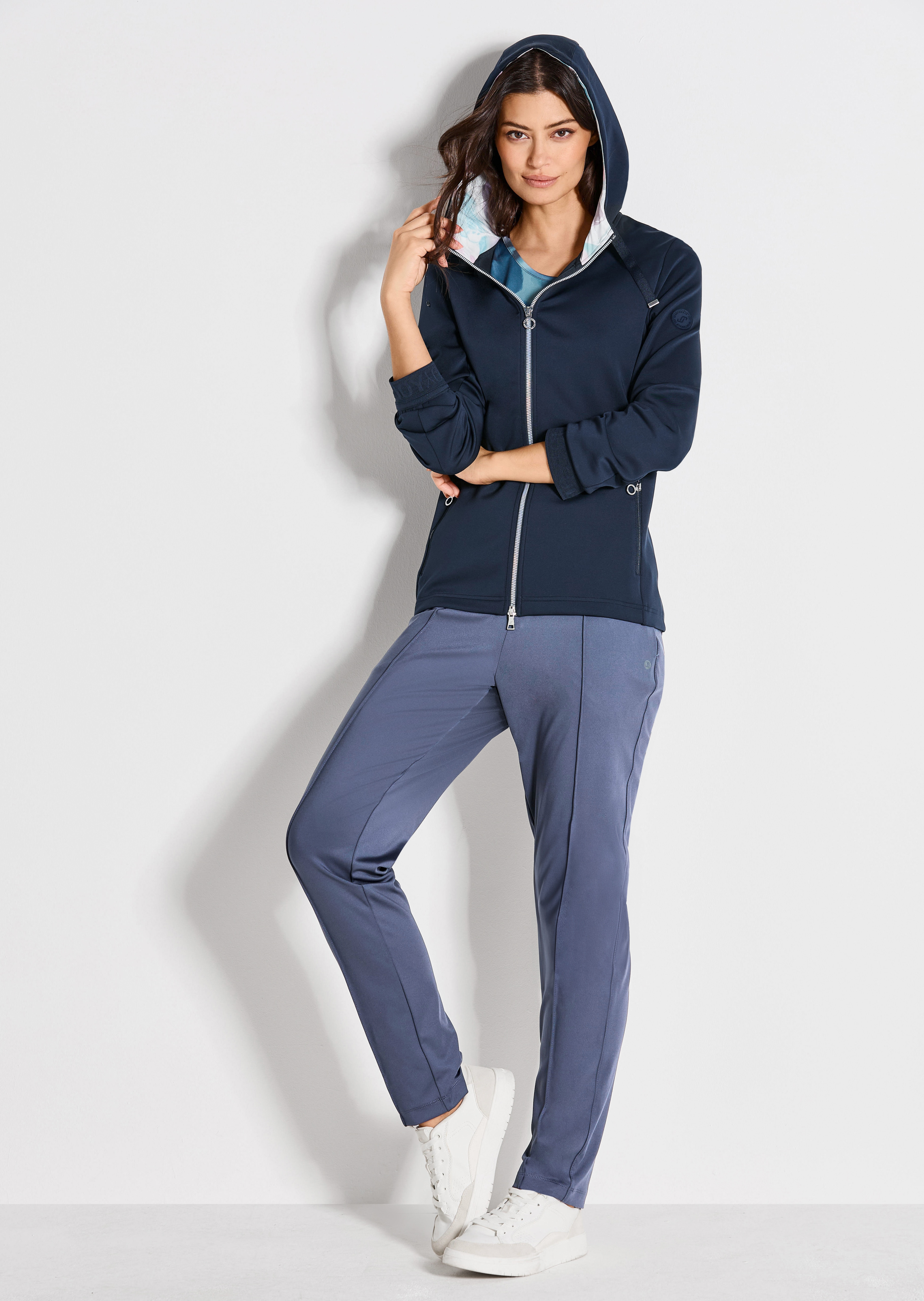 Veste de sport avec capuche