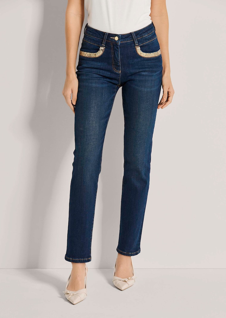 Schlanke Jeans mit Pailletten