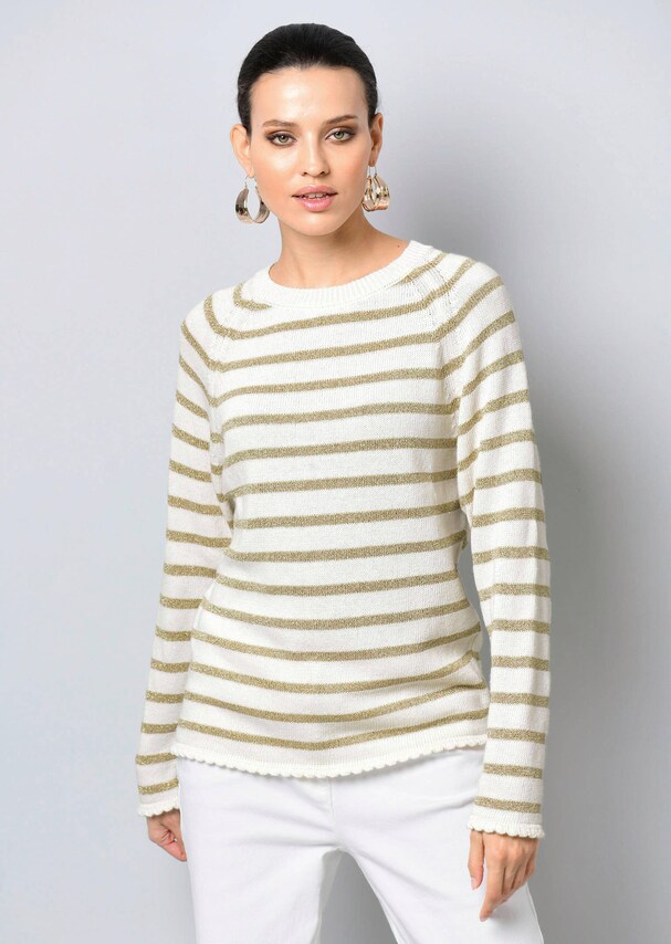 Pullover mit Streifen