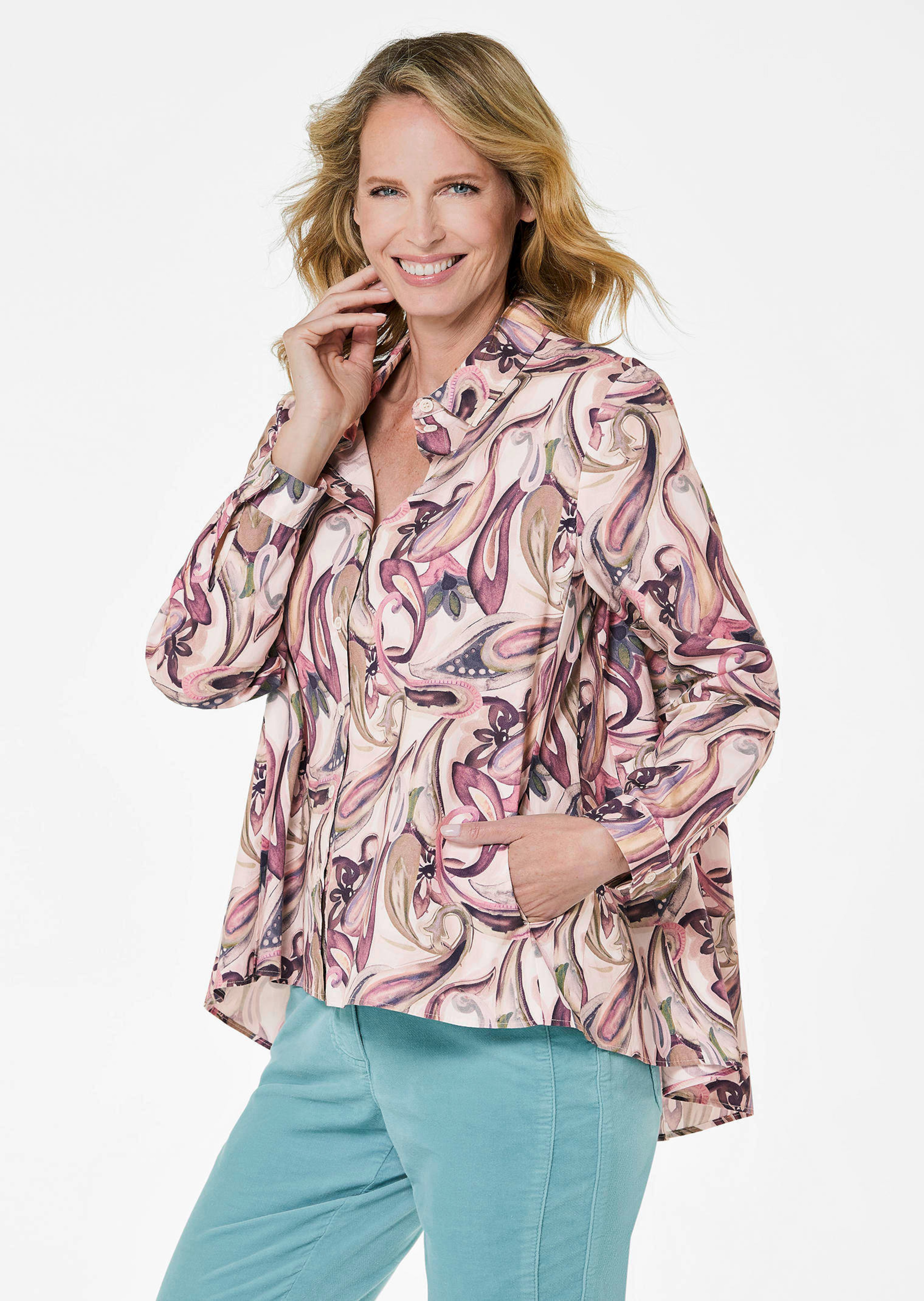 Weite Hemdkragenbluse mit Paisley Muster