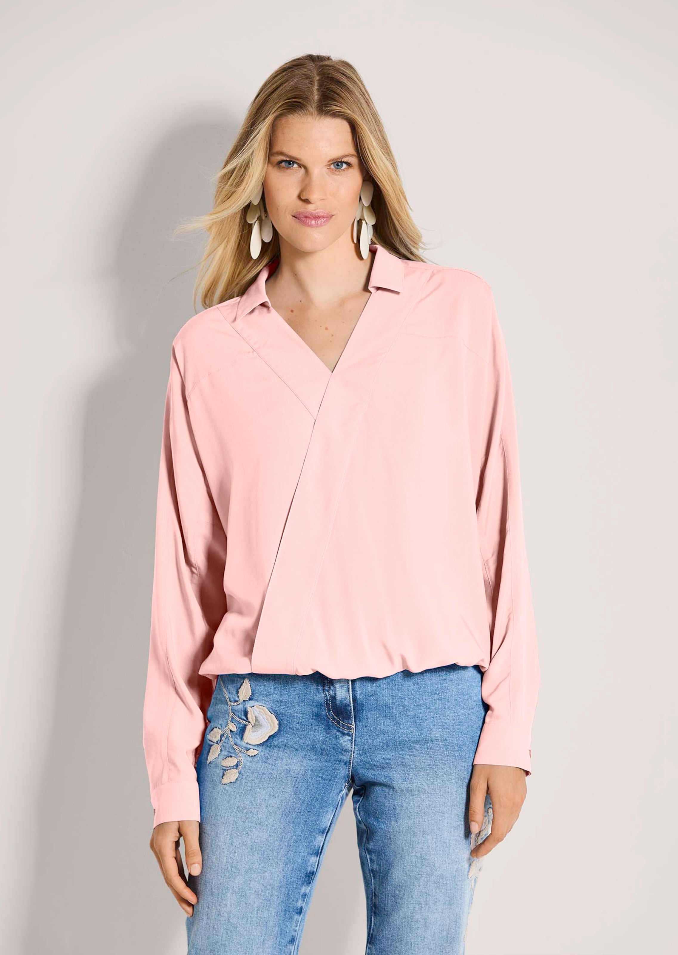 Bluse im Wickel-Look