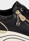 Wasserabweisender Sneaker aus Glattleder thumbnail 3