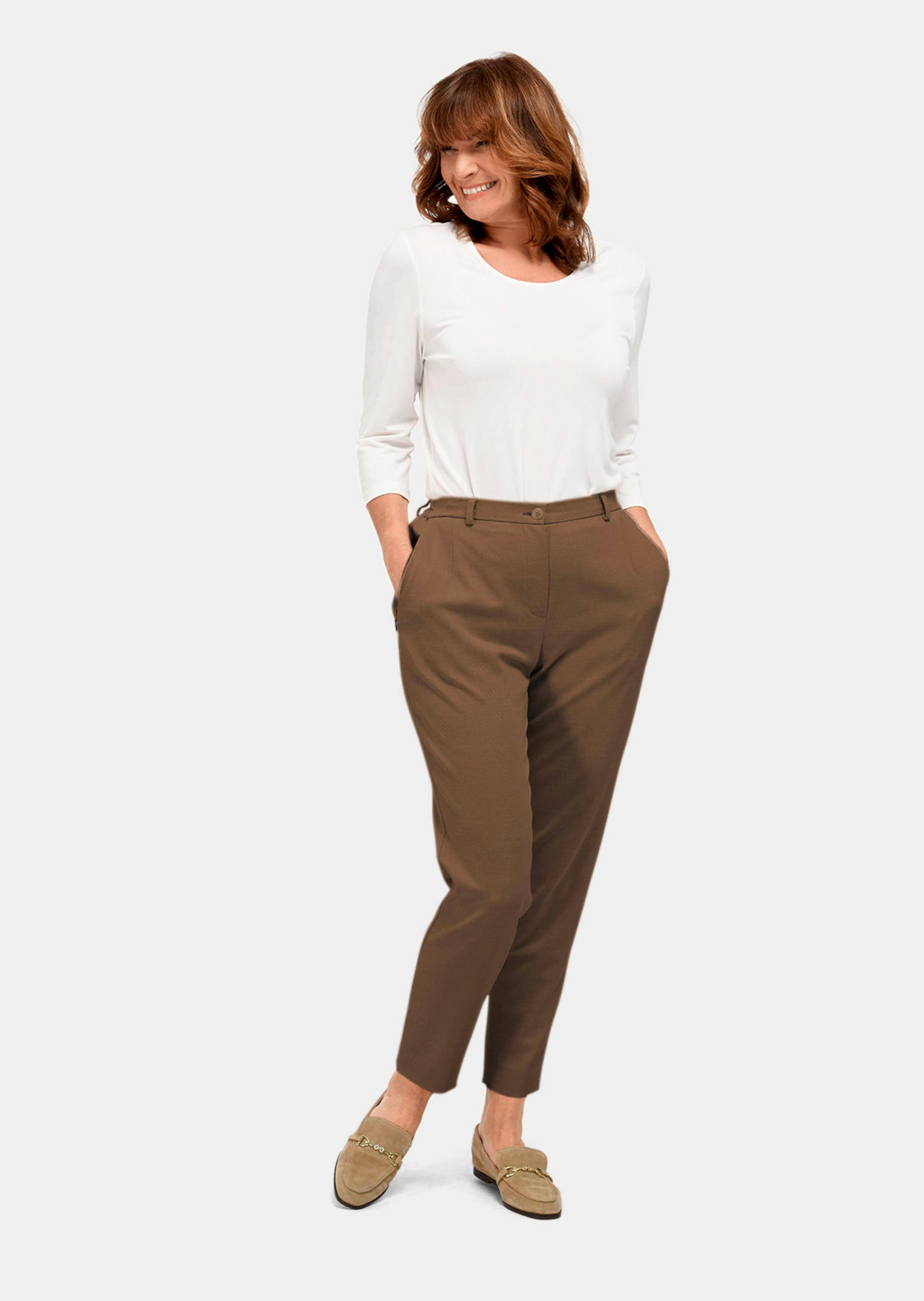 Pantalon CARLA à structure côtelée - brun - Gr. 56 de Goldner Fashion