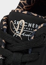Sneaker thumbnail 3