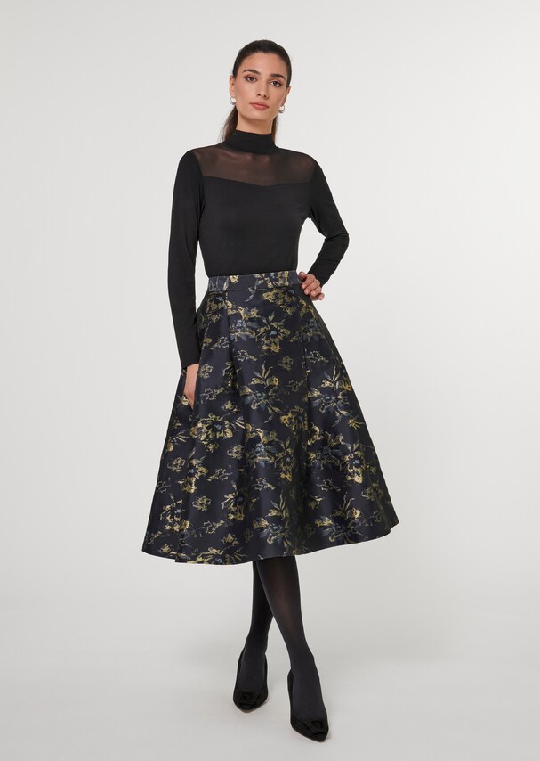 Jacquard skirt with glossy accents 1