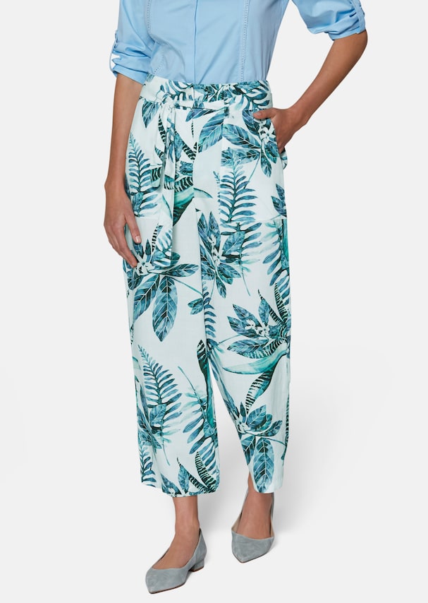 Culottes with unique print and tie belt