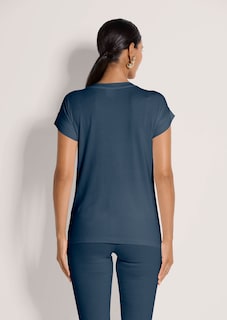 Legeres Shirt mit V-Ausschnitt thumbnail 3