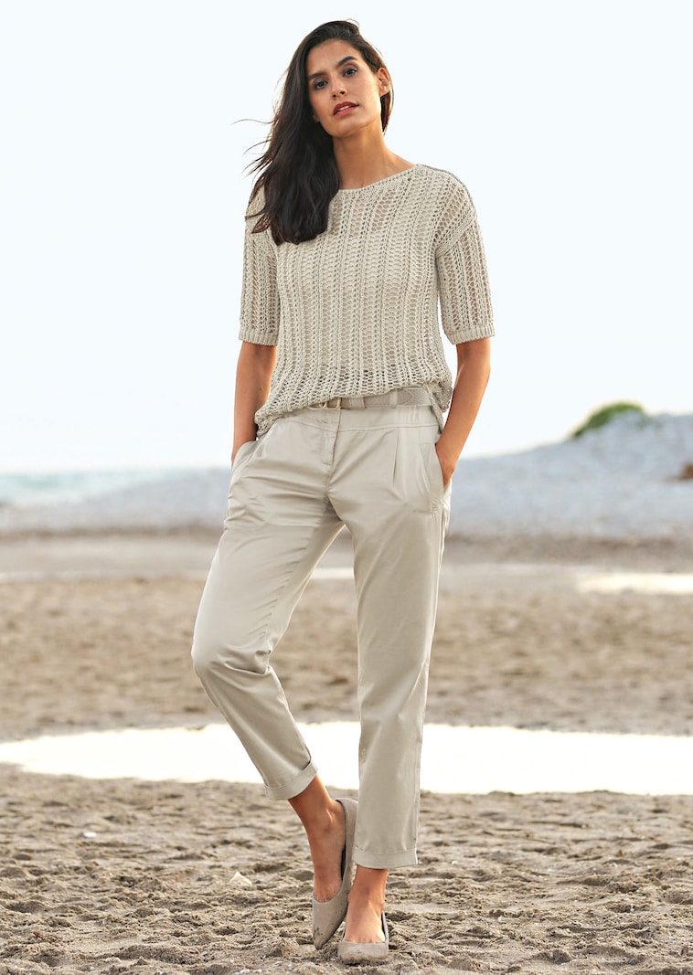 Ajourpullover aus edlem italienischem Bändchengarn