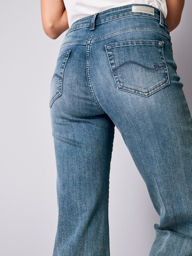 Jeans in modischer Culotte-Form 5