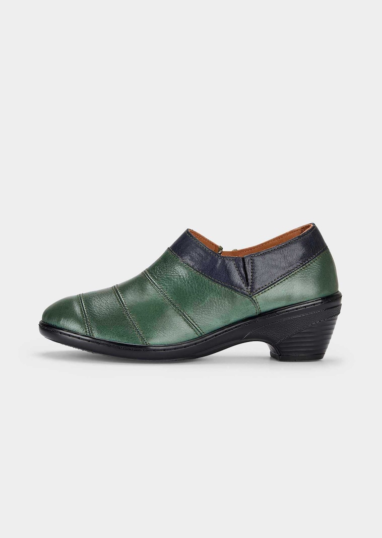 Feminine Pumps aus echtem Leder