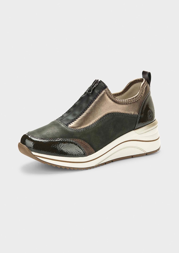 Sneaker mit Metallic-Details