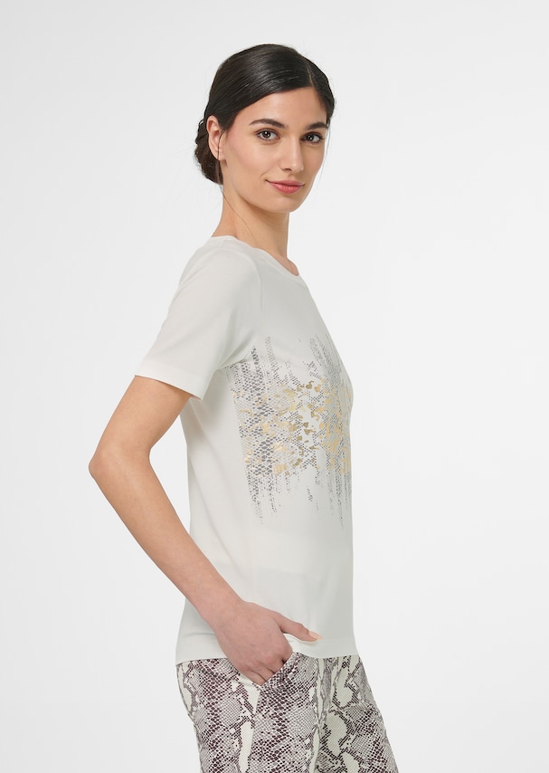 T-shirt with extravagant print 3