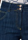 Weite Jeans mit Knöpfen thumbnail 5