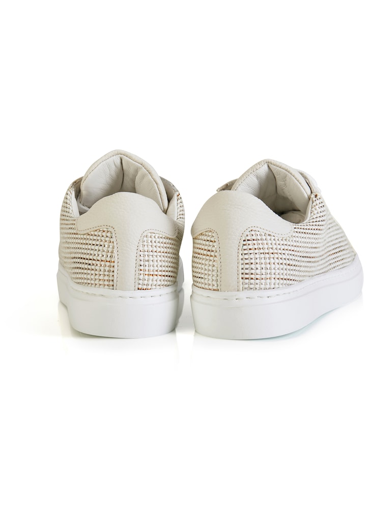 Lace-up sneakers made from natural raffia fabric 1