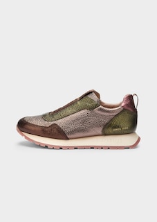Sneaker thumbnail 4