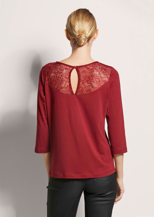 Rundhals-Shirt mit Spitze 2