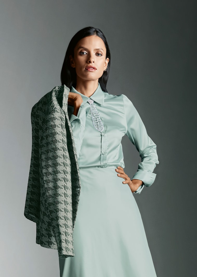 Hemdbluse mit glänzendem Finish