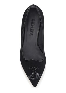 Soft suede ballet flats with tassel detail thumbnail 3
