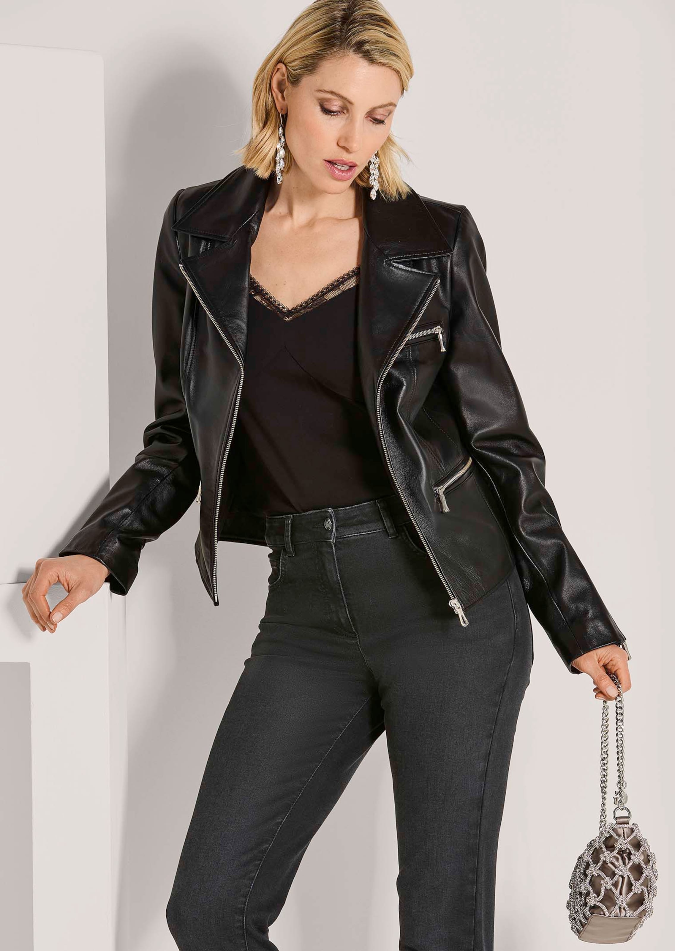 Leather jacket. Lamb nappa in black | MADELEINE Fashion