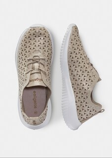 Chaussures ultra-légères avec perforations thumbnail 2