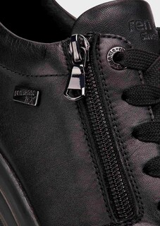 Sneakers thumbnail 3